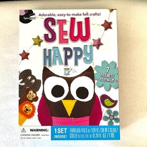 SEW HAPPY Set Craft Kit SpiceBox Learn 7 Sewing Projects Learn & Play 8 yrs +